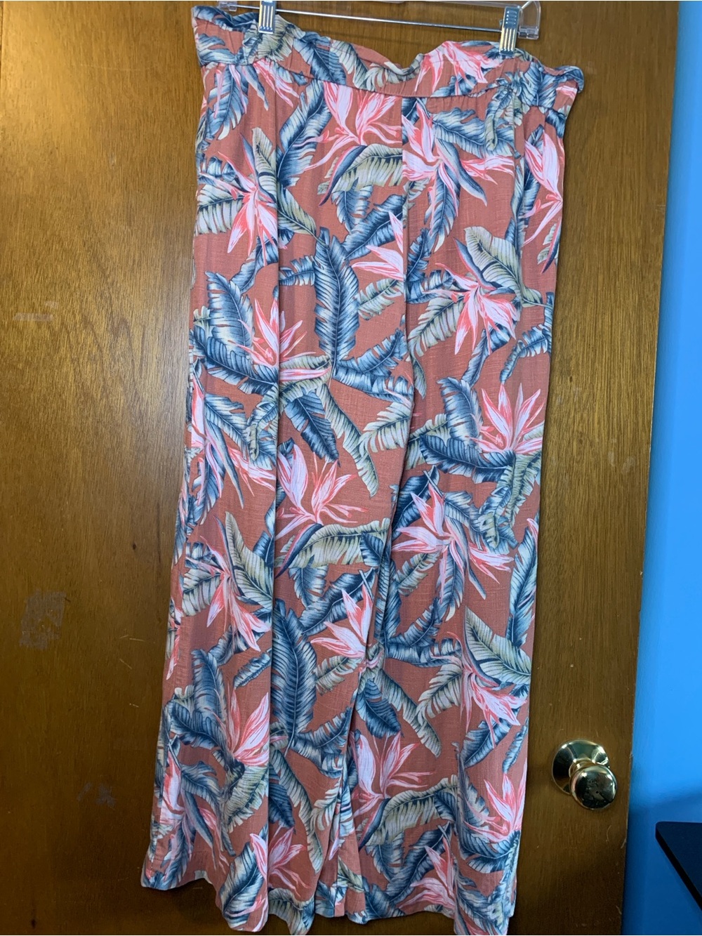 LOFT Tropical Print Wide leg linen blend pant with Blue Leaf Accents - Picture 3 of 6
